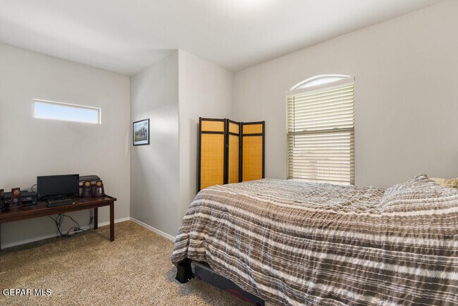 Building Photo - 14912 Louis Baudoin