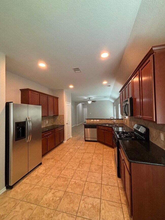 Building Photo - 1707 Hickory Burl Ln