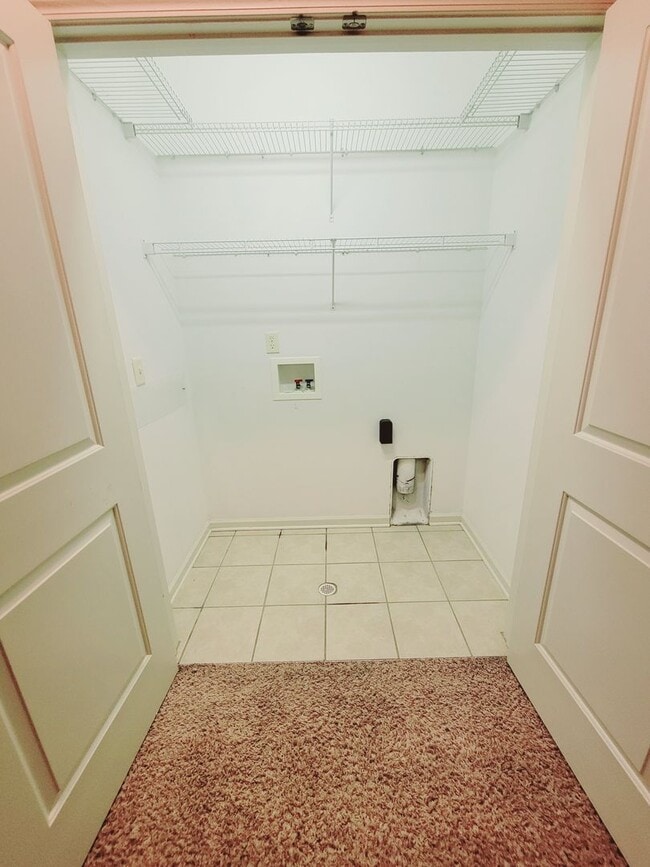 Building Photo - Home for Rent in Inverness Cove