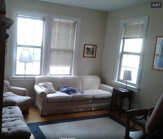 Living Room - 1401 Columbia Rd NW