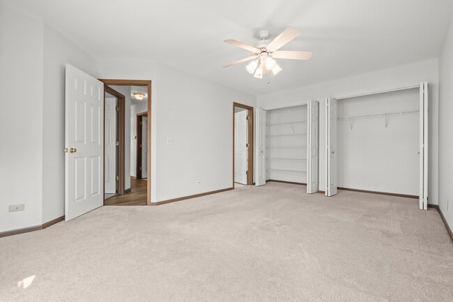Building Photo - 7059 S Stratton Ln