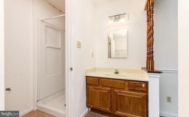 Building Photo - 6707 Ammendale Way