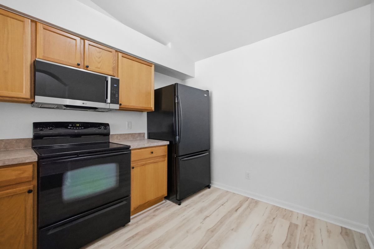 Building Photo - 13307 Ashbark Ct