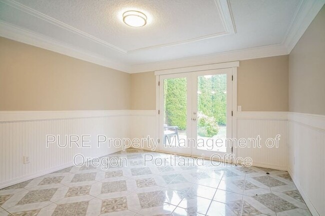 Building Photo - 10449 SW Keri Ct