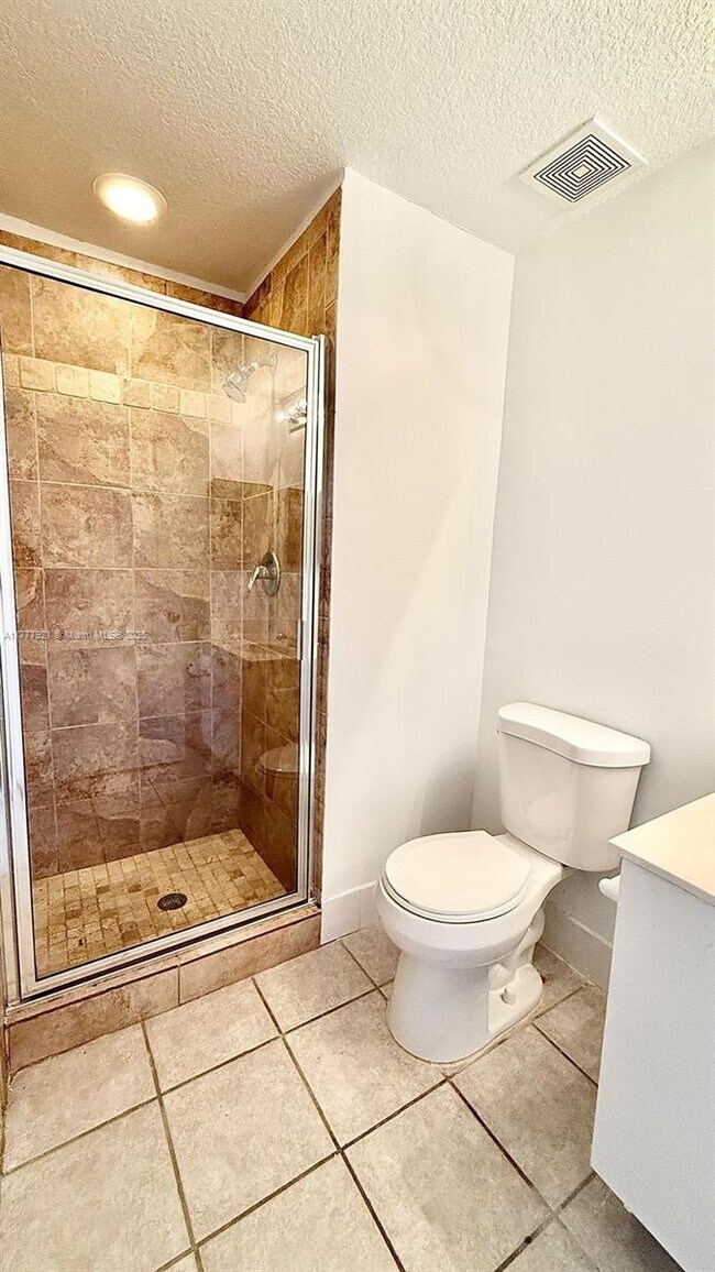 Building Photo - 4850 Chancellor Dr