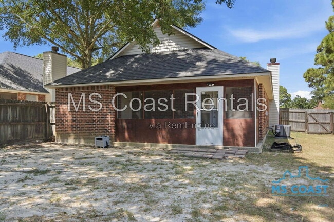 Building Photo - 398 Nelson Rd