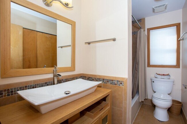 Building Photo - 2 bedroom in Frisco. Walk to Main Street! Garage and Yard! Hot tub!