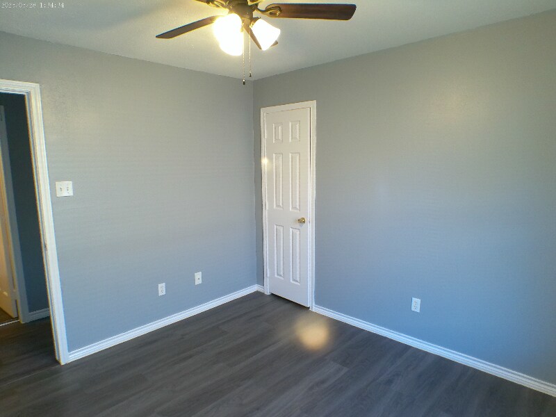 Building Photo - 10133 Teneha Dr