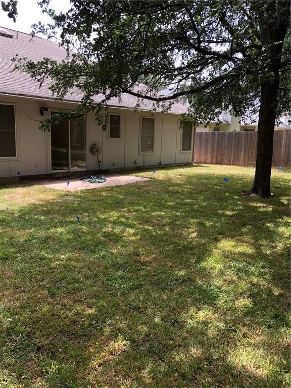 Building Photo - 7600 Amanda Ellis Way