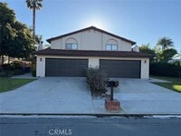 Building Photo - 6733 Corintia St