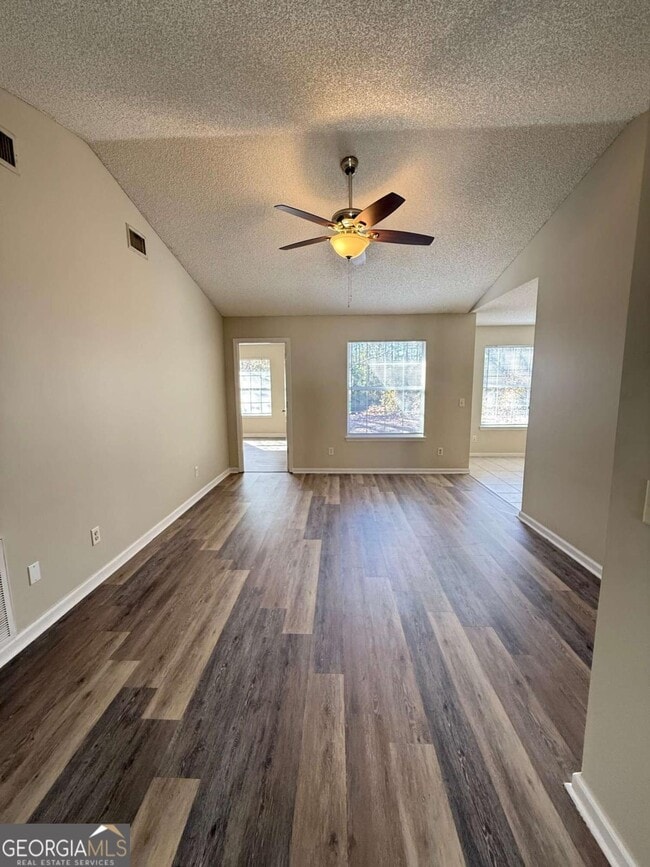 Building Photo - 120 Sapelo Dr