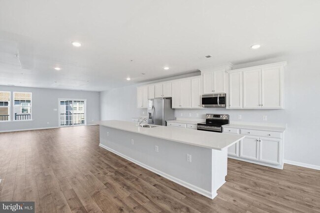 Building Photo - 3815 Richmond Run