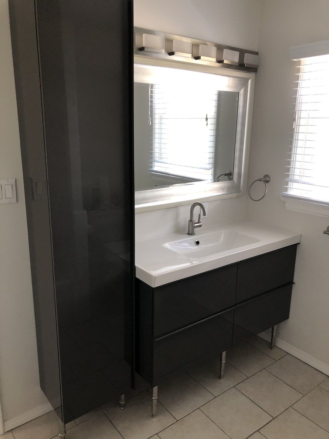 Bathroom - new vanity, sink, light bar - 1033 Pearl St
