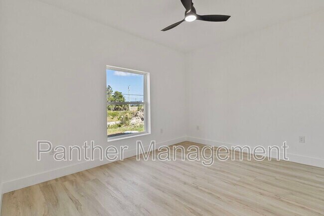 Building Photo - 8249 Dimstead St