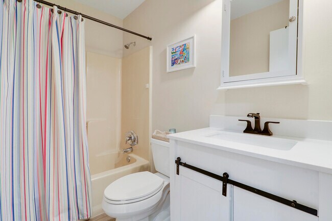 Building Photo - 6414 Chasewood Dr