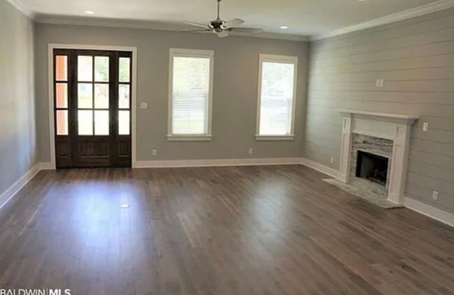 Building Photo - 492 Boulder Creek Ave