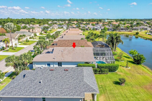 Building Photo - 515 SW Indian Key Dr
