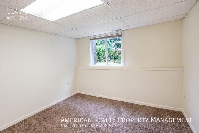 Building Photo - 1147 Veto St NW