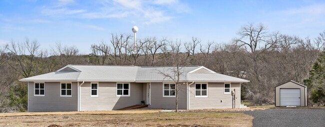 Building Photo - 2-5 ACRES IN HARKER HEIGHTS! FOUR BEDROOMS...