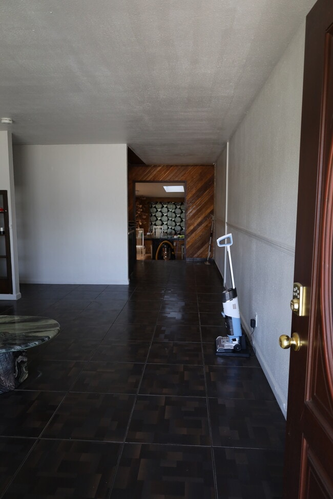 Primary Photo - 6216 Leola Way