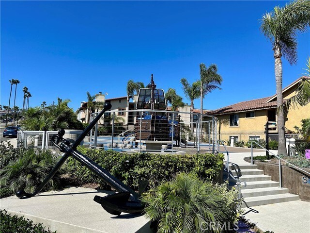 Building Photo - 24831 La Cresta Dr