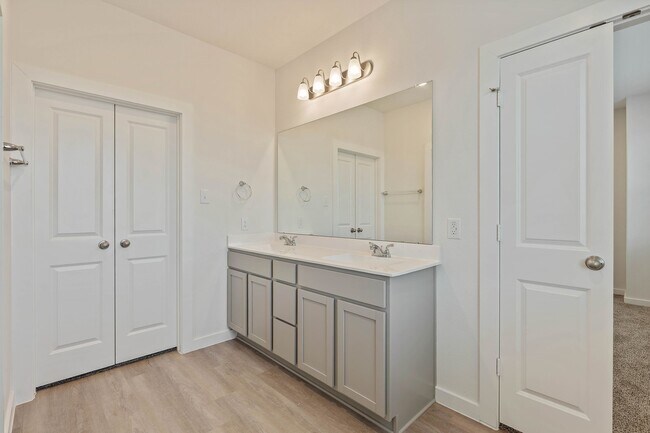 Building Photo - 17114 Pentland Hls Wy