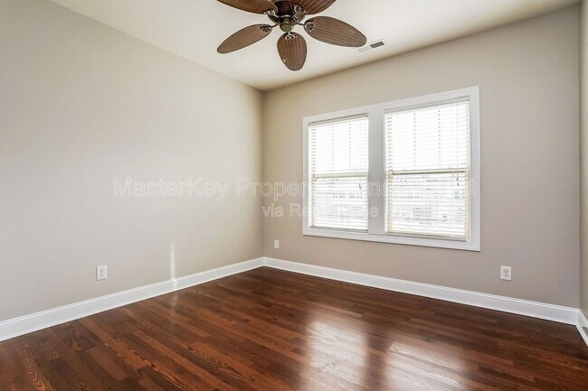 Building Photo - 705 Liberty Hill Pass