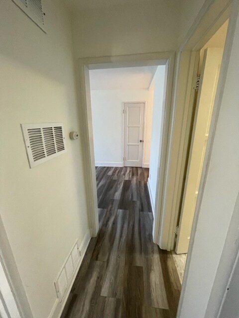 Building Photo - 1906 Camino de la Costa