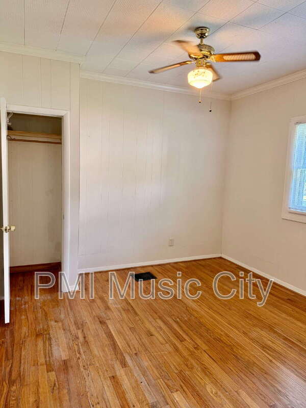 Building Photo - 7114 Old Harding Pike