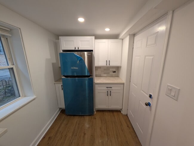 Building Photo - 3823 N Whipple St