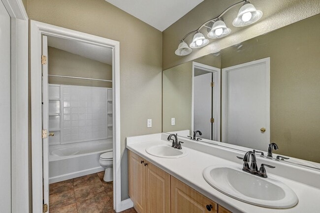 Building Photo - 9333 Leaping Deer Pl