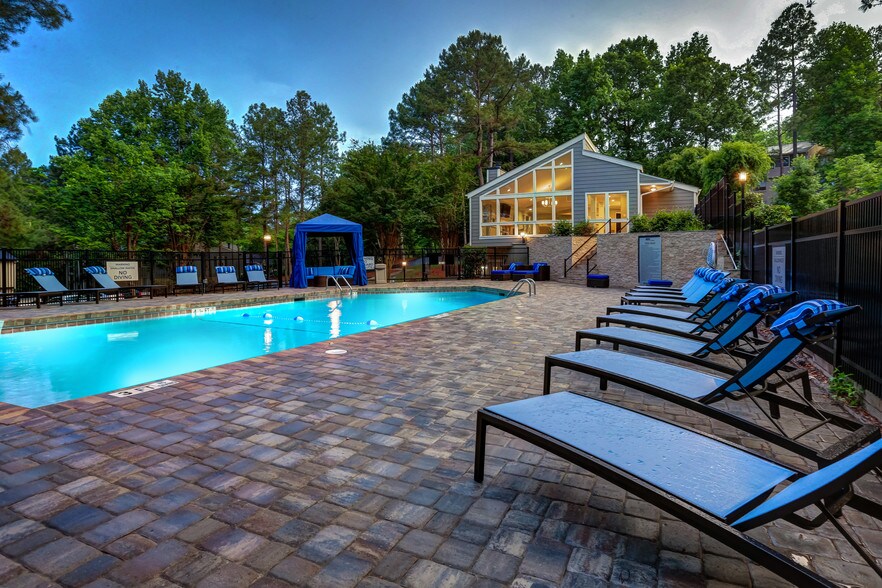 700 Riverchase Apartments Birmingham, AL Apartment Finder