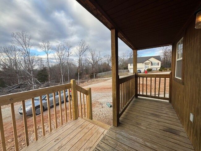 Building Photo - Half Off 1st Month's Rent ! Cozy Tiny Home...