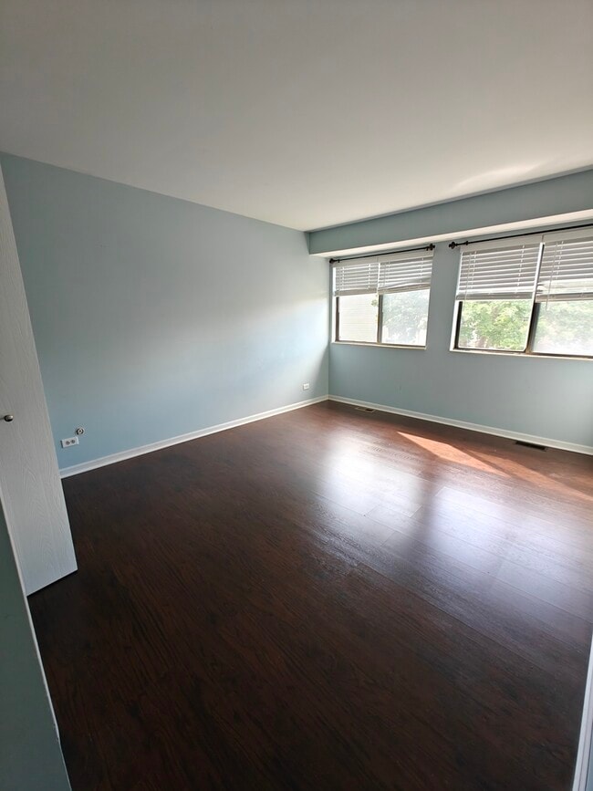 Building Photo - 1410 Whispering Springs Cir