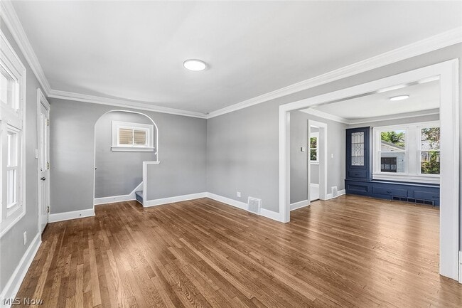 Building Photo - 3790 W 116th St