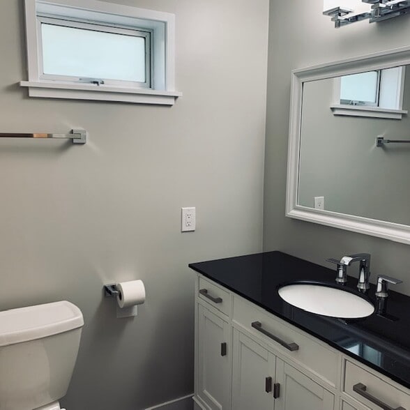 Updated bathroom - 23501 Ave La Caza Ave