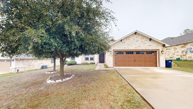 Primary Photo - Gorgeous Spanish style home in Jarrell