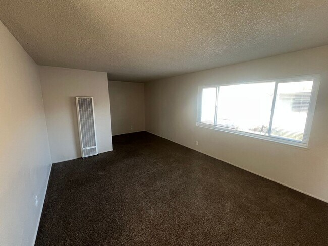 Building Photo - 226-228 Oakland Avenue