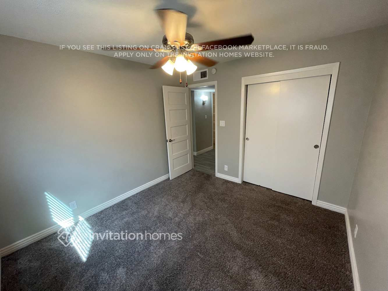 Building Photo - 1810 E Palmcroft Dr