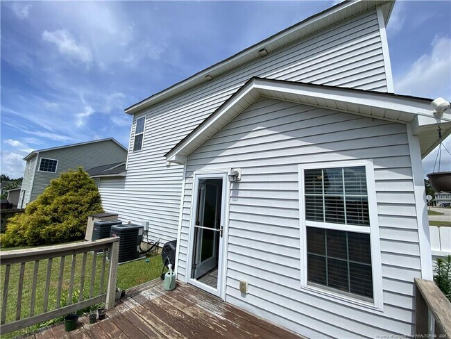 Building Photo - 117 Scranton Ct