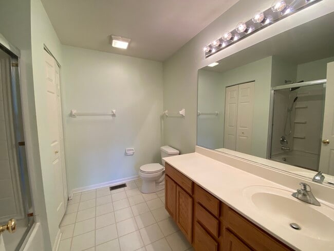 Building Photo - 1659 S Candlestick Way