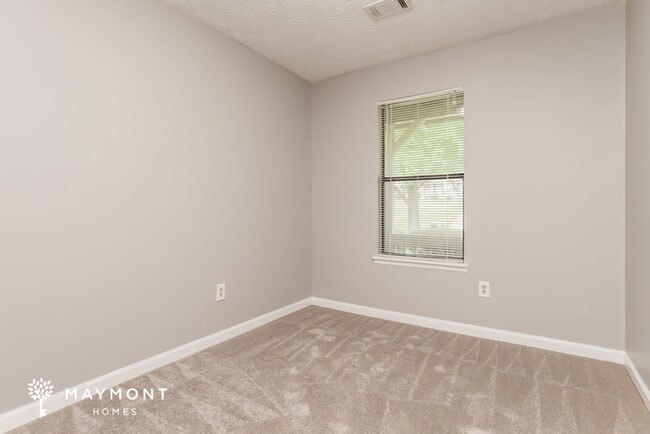 Building Photo - 10999 Highridge Ct