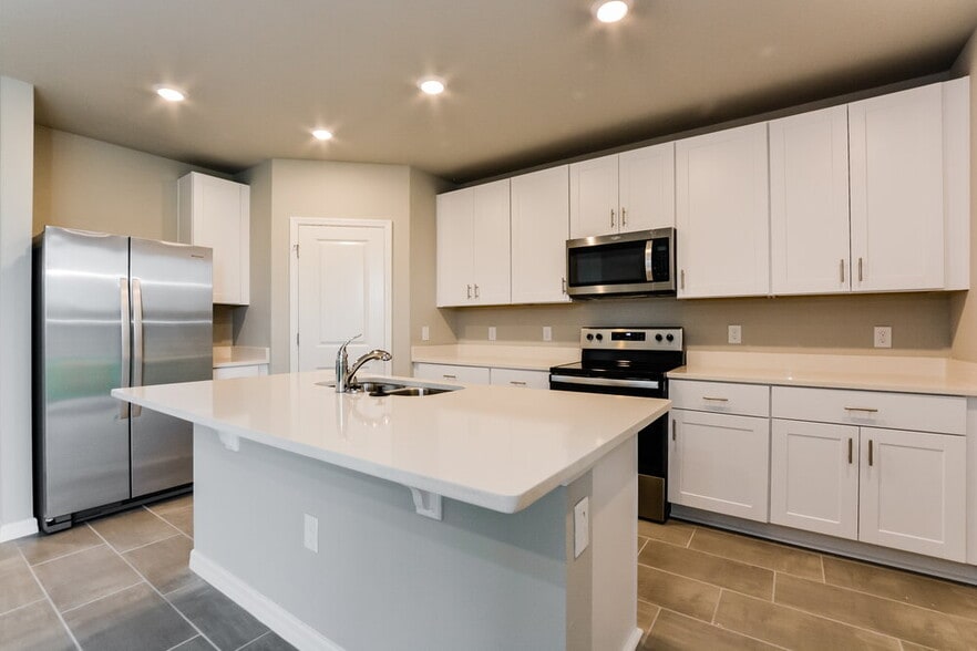 Building Photo - 1510 Branchwood Ln