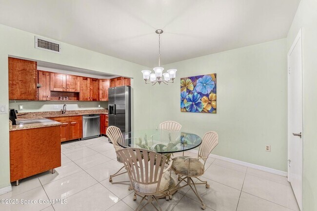 Building Photo - 2700 N Hwy A1A