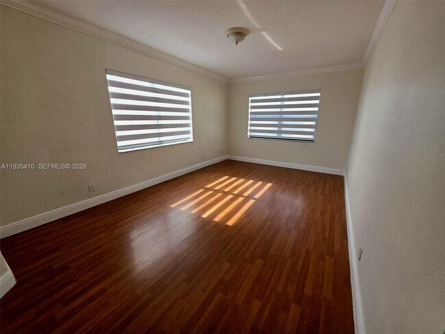 Building Photo - 8290 Lake Dr