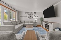 Building Photo - 1221 Kenwood St