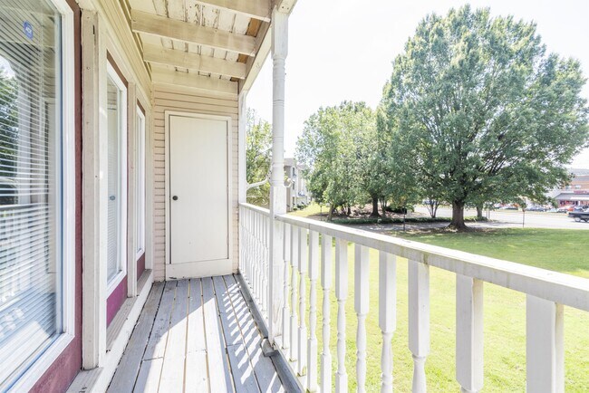 Building Photo - 6158 Meadow Rose Ln