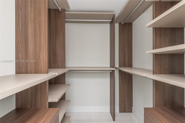 Building Photo - 488 NE 18th St