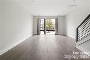 Building Photo - 1212 Minter Pl
