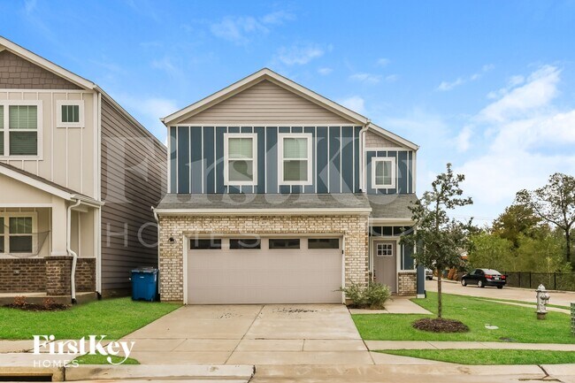 Primary Photo - 625 Sophia Wy